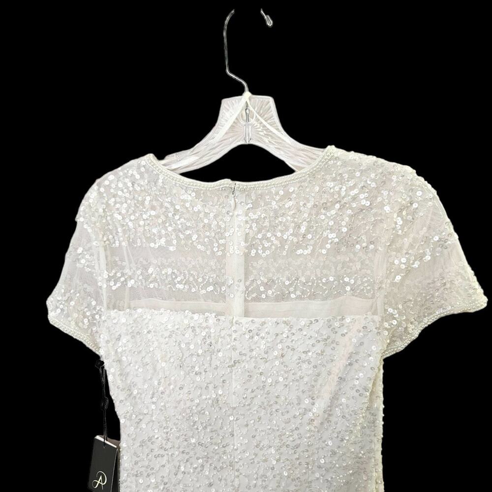 Elegant White Lace Sheath Dress - Picture 4 of 13
